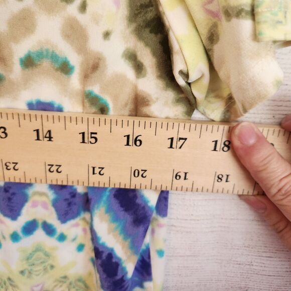 Alfred Dunner M Neptune Beach Crew Neck Beach Wave Top - Picture 6 of 9